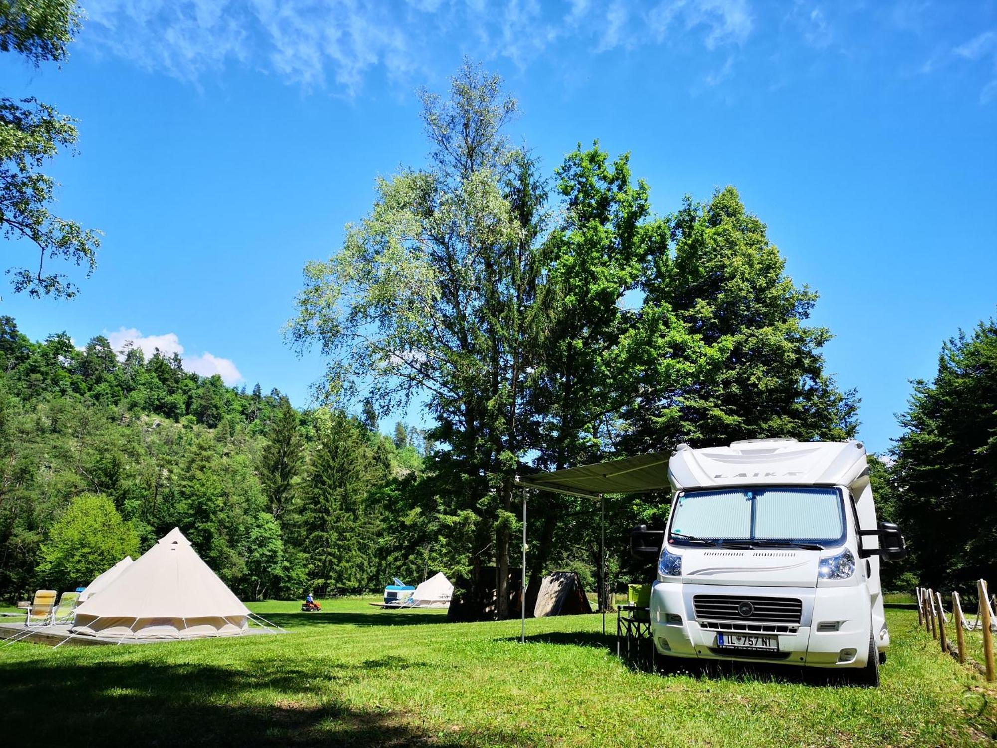 Eco River Camp - Pitches Radovljica Esterno foto